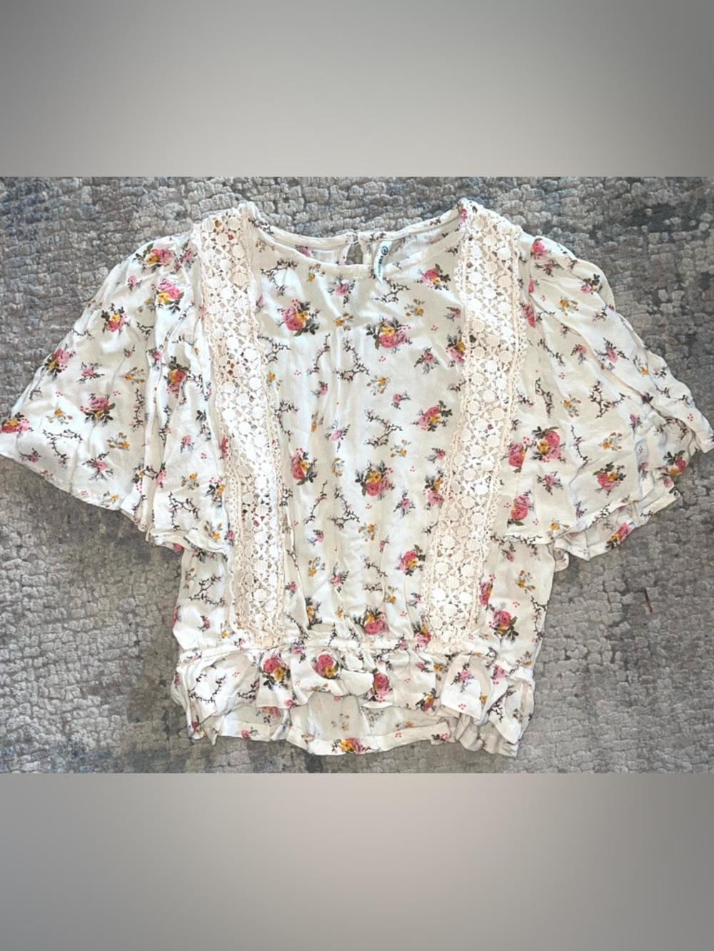 Versona floral blouse size large
